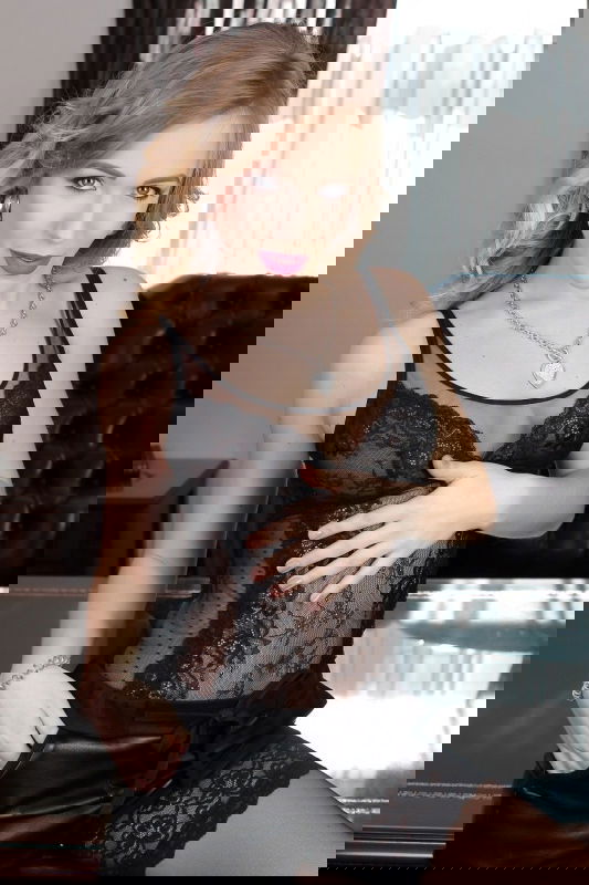 Aislin - VR Porn Model