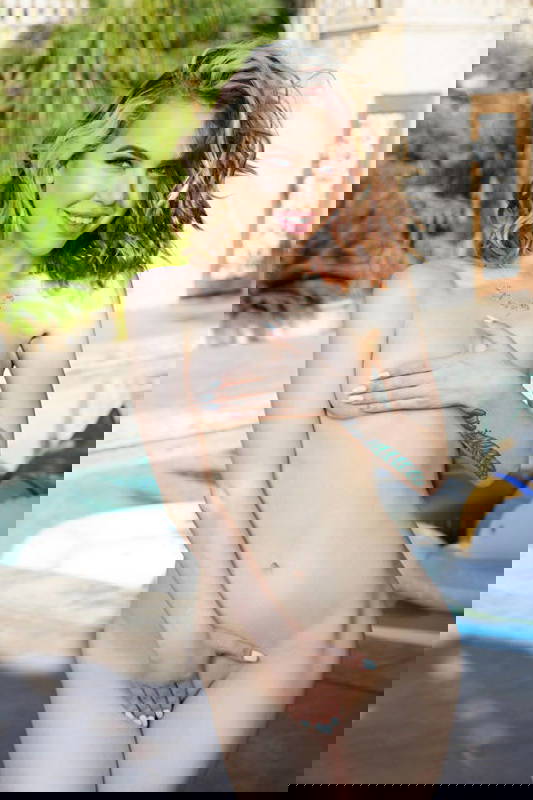 Alina West - VR Porn Model