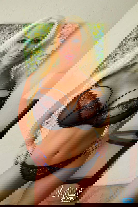 Alura Jenson - VR Porn Model