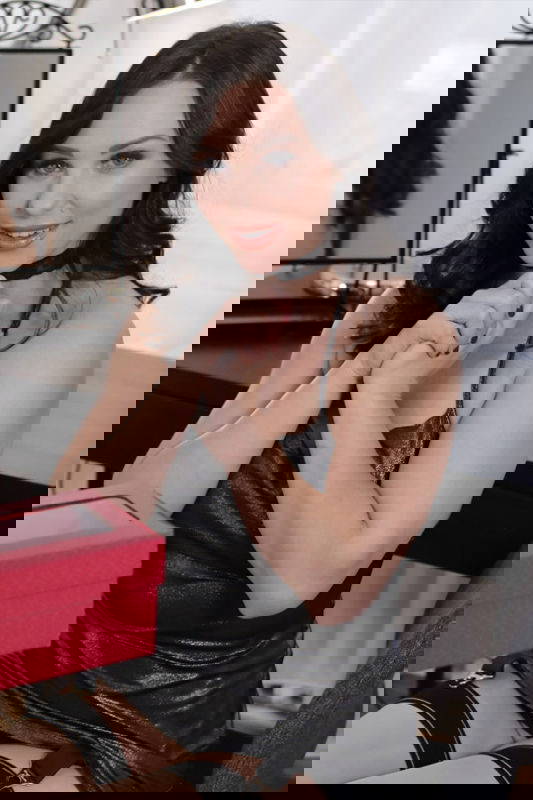 Alysa Gap - VR Porn Model