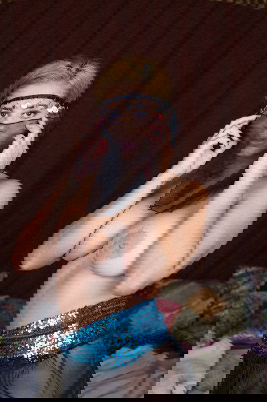 Amaranta Hank - VR Porn Model