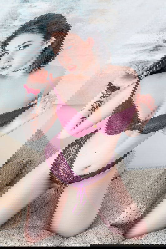 Amilia Onyx - VR Porn Model