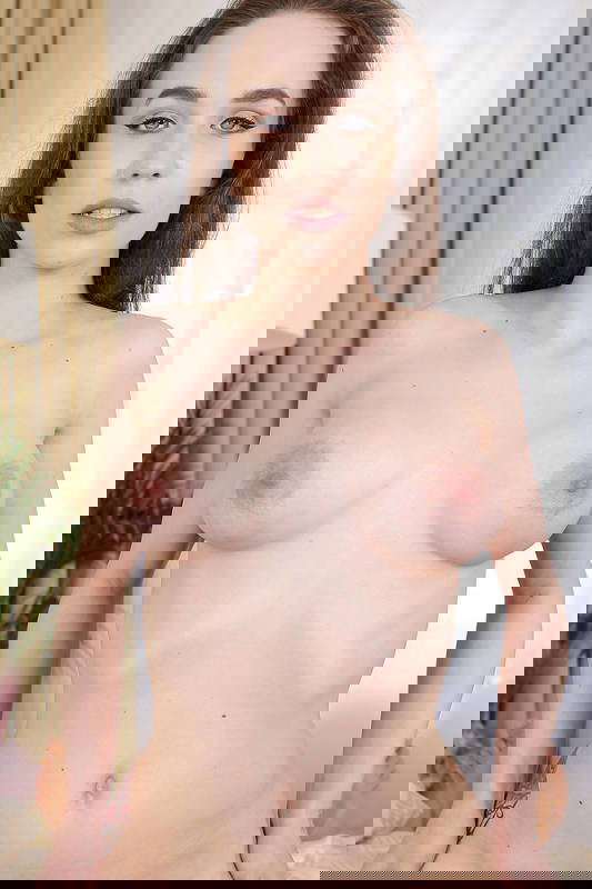 Angel Rush - VR Porn Model