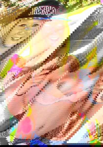 April Aniston - VR Porn Model