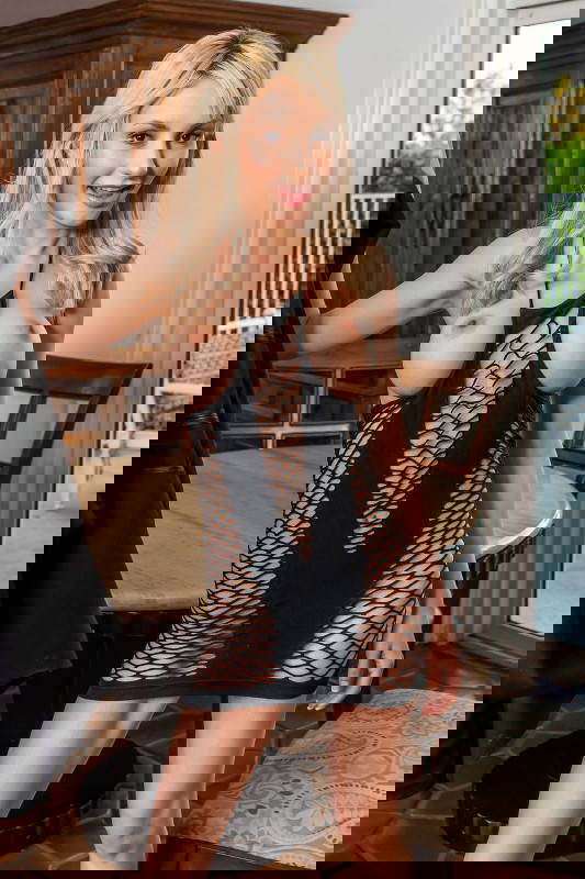 April Love - VR Porn Model