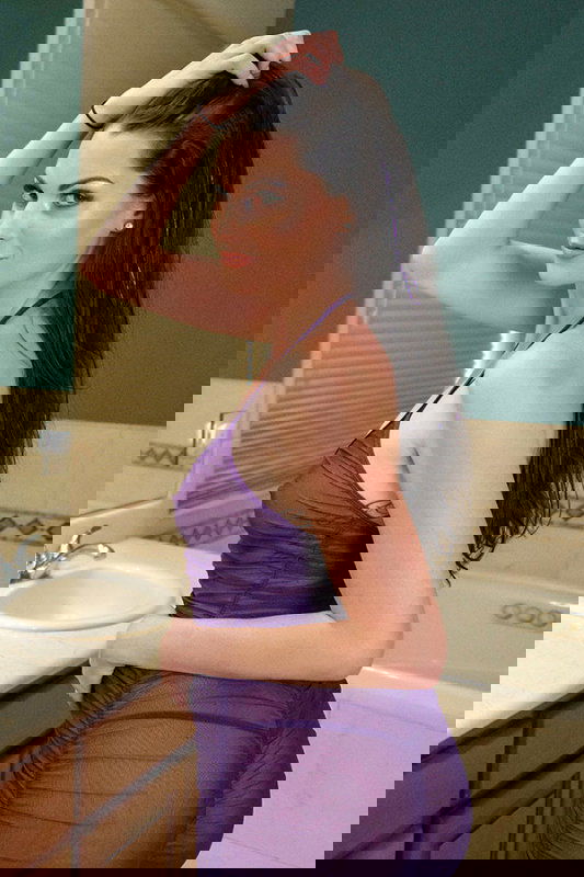 Aria Khaide - VR Porn Model