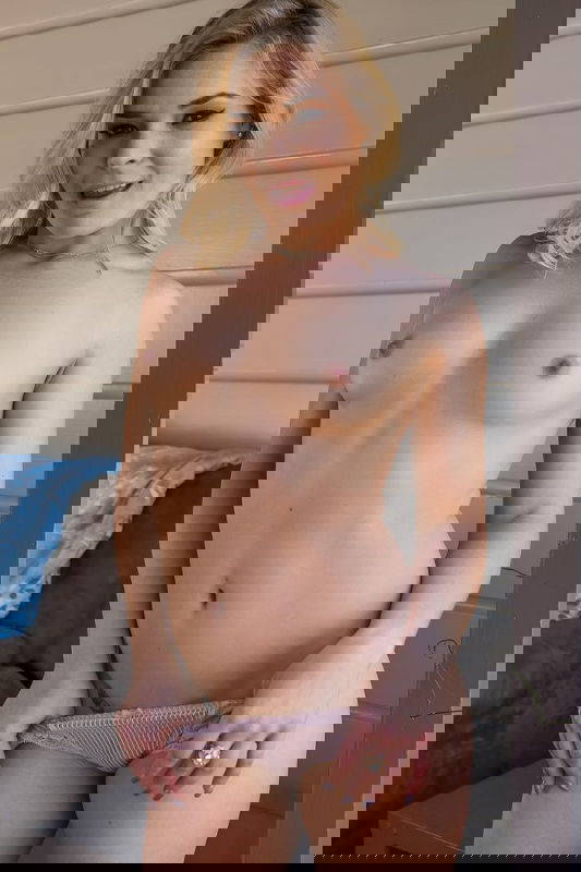 Blaten Lee - VR Porn Model