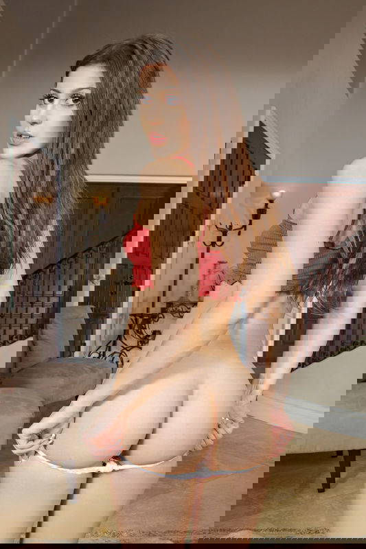 Catalina Ossa - VR Porn Model