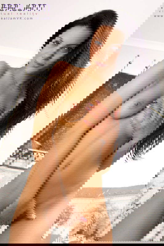 Cherry Black - VR Porn Model