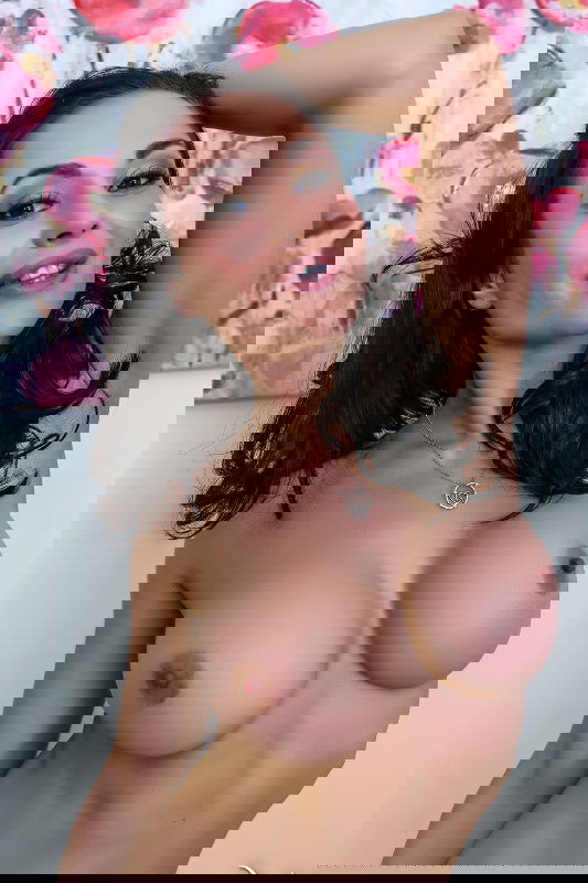 Crystal Rush - VR Porn Model