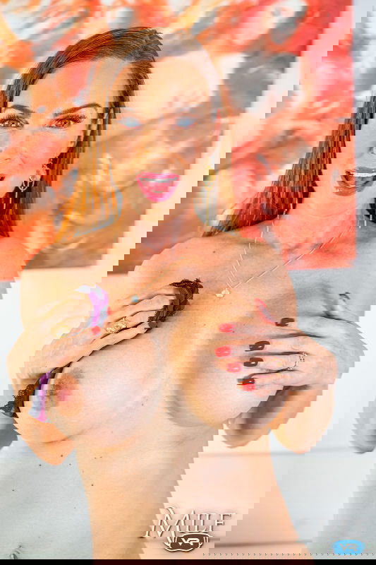 Diamond Foxxx - VR Porn Model