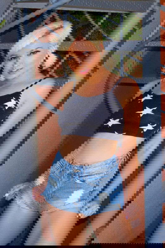 Eliza Jane - VR Porn Model