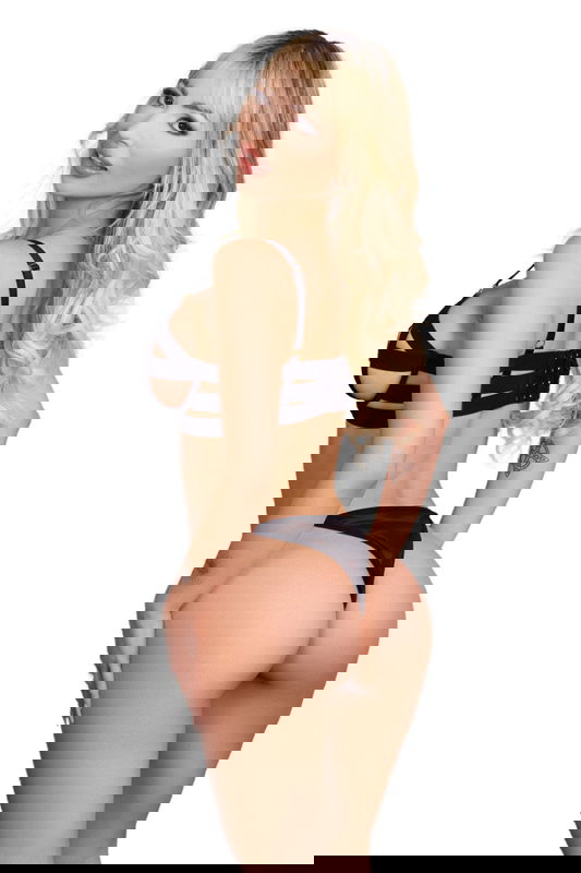 Gatita Veve - VR Porn Model