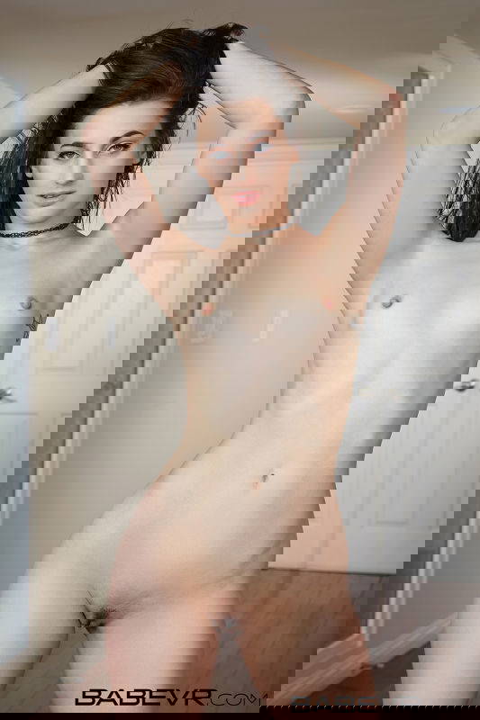 Georgia Jones - VR Porn Model