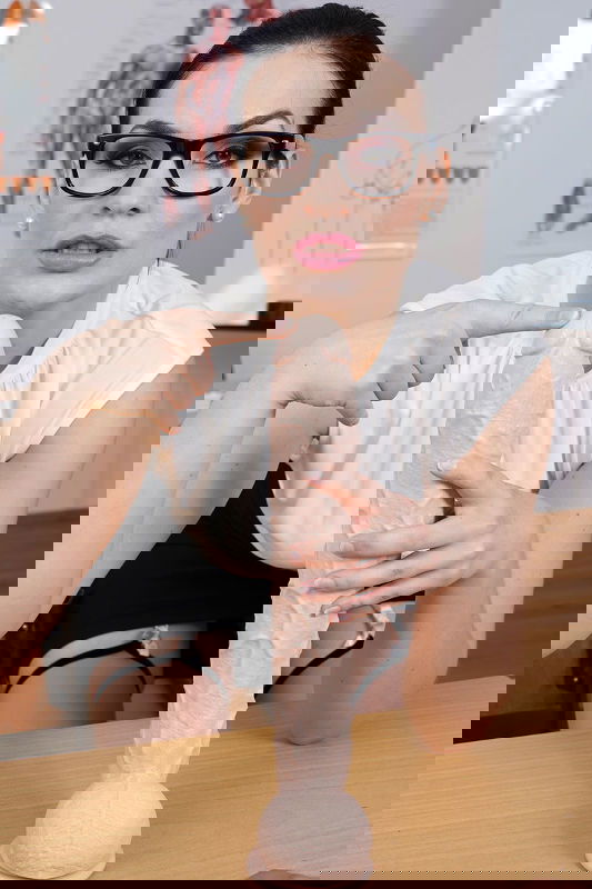 Hannah Vivienne - VR Porn Model