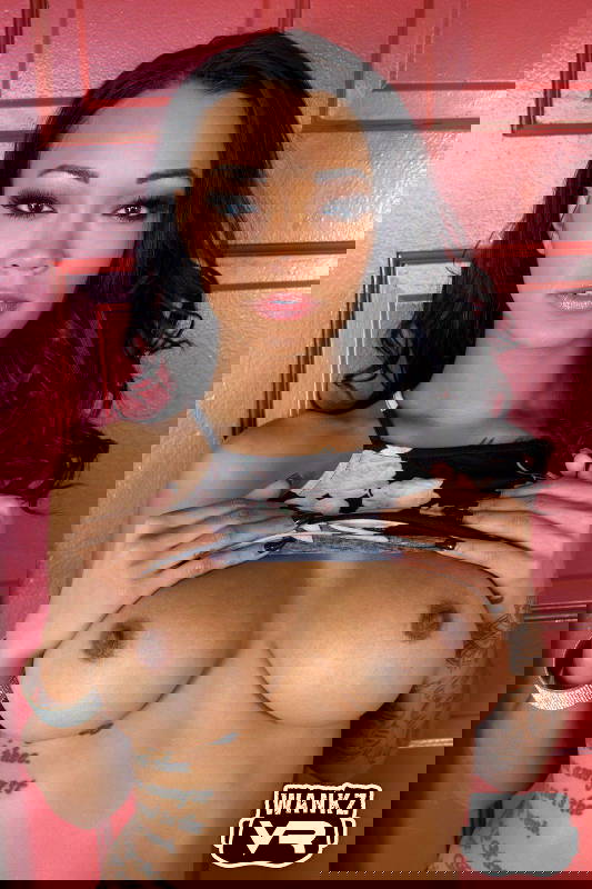 Harley Dean - VR Porn Model