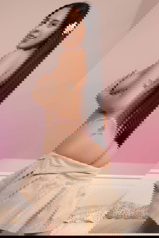 Helen Star - VR Porn Model