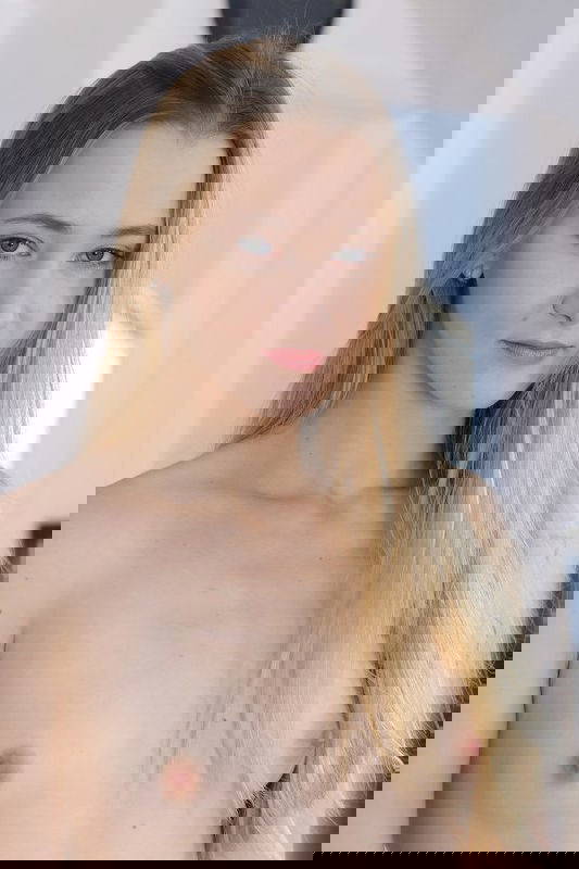 Ivi Rein - VR Porn Model