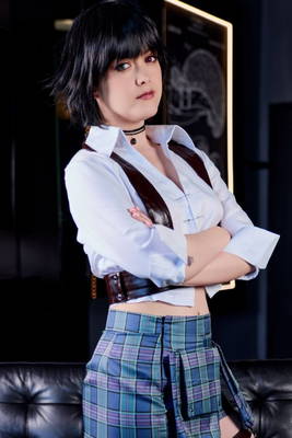 Jade Valentine - VR Porn Model