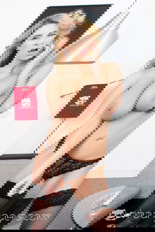 Kathy Kozy - VR Porn Model