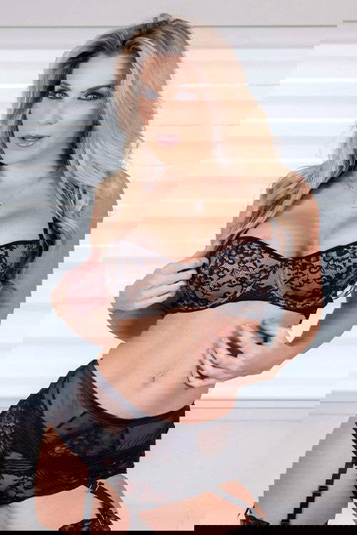 Kayla Paige - VR Porn Model