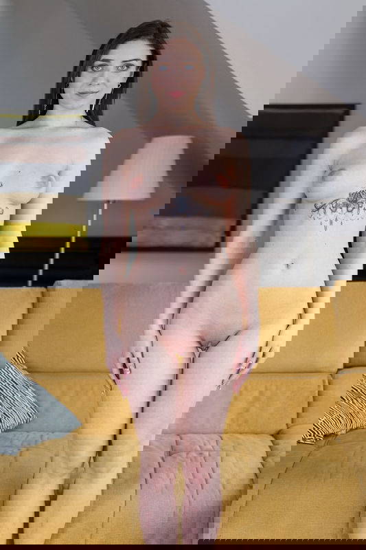 Kira Axe - VR Porn Model