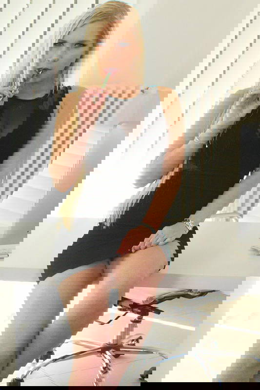 Lena Nitro - VR Porn Model