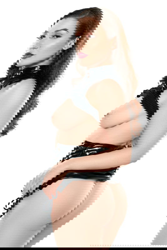 Lily Lou - VR Porn Model