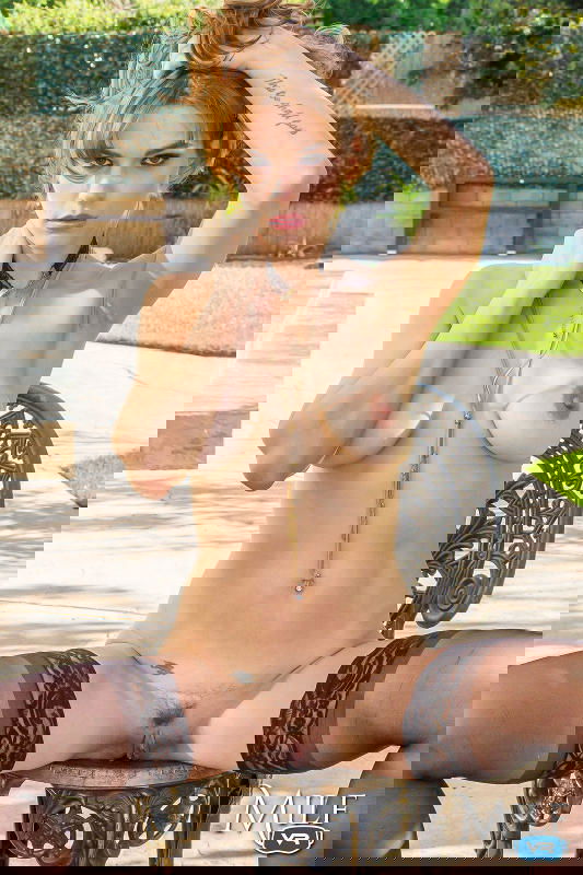 Meggan Mallone - VR Porn Model