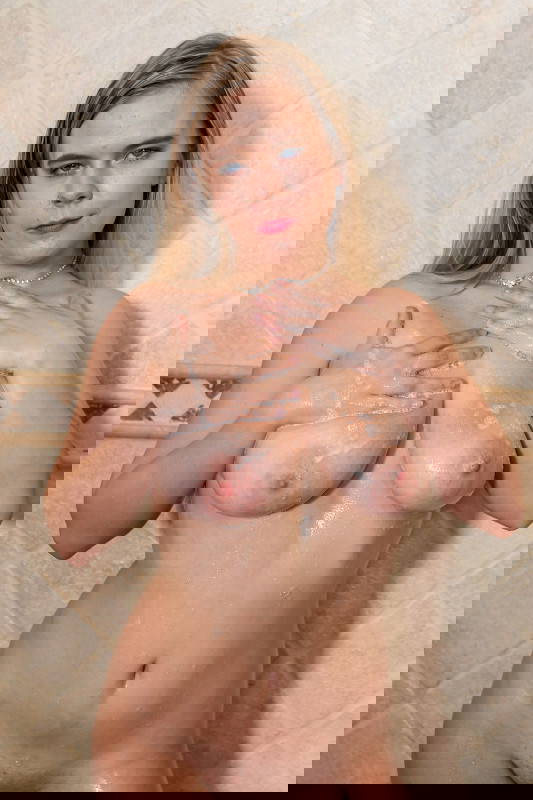 Percy Sires - VR Porn Model