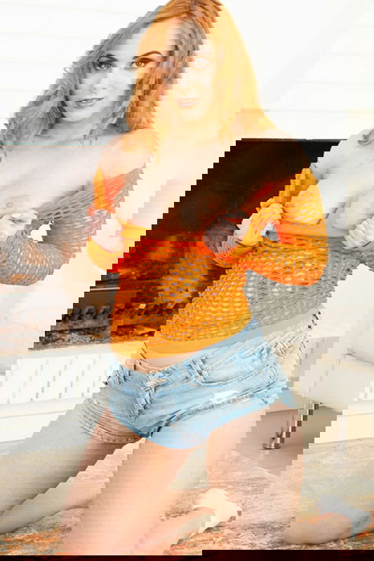 Red Bird - VR Porn Model