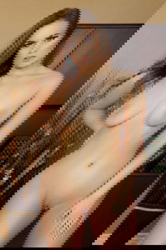 River Fox - VR Porn Model