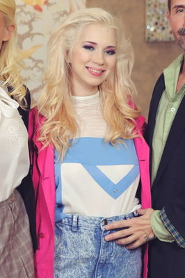 Roxy Risingstar - VR Porn Model