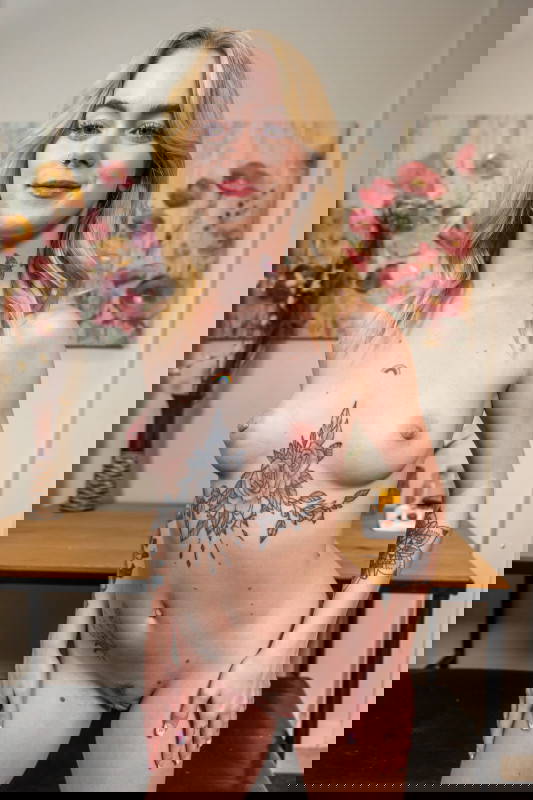 Sage Fox - VR Porn Model