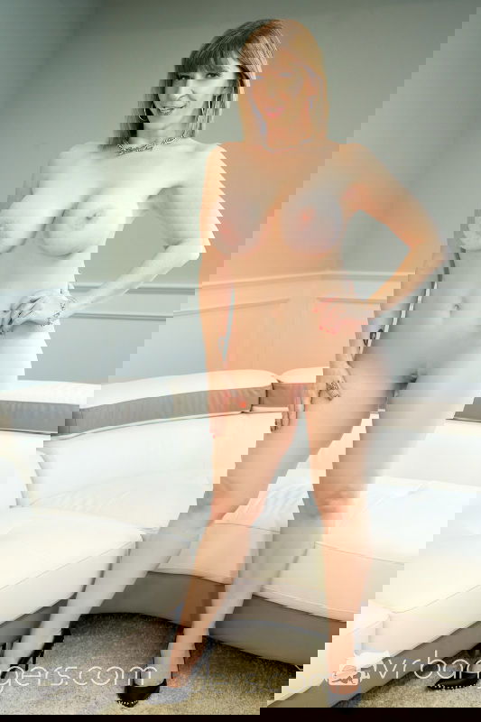 Sara Jay - VR Porn Model