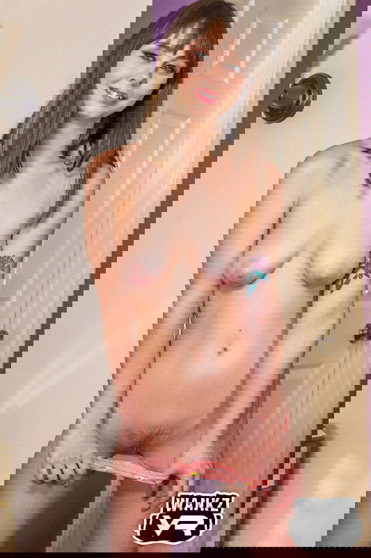 Shae Celestine - VR Porn Model