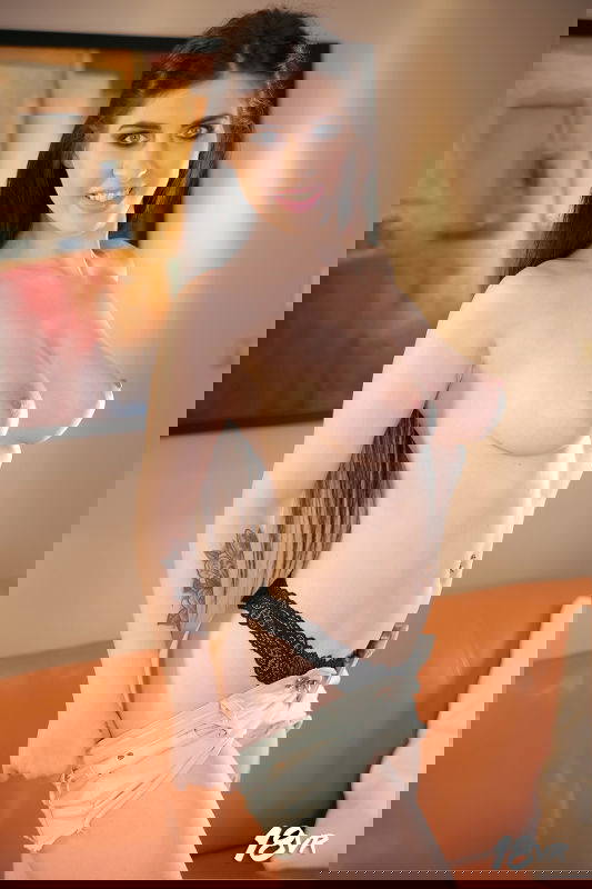 Sheril Blossom - VR Porn Model