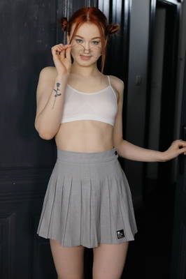 Sheryl X - VR Porn Model