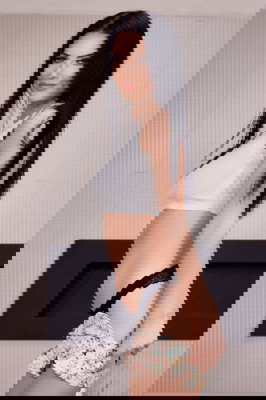 Simon Kitty - VR Porn Model