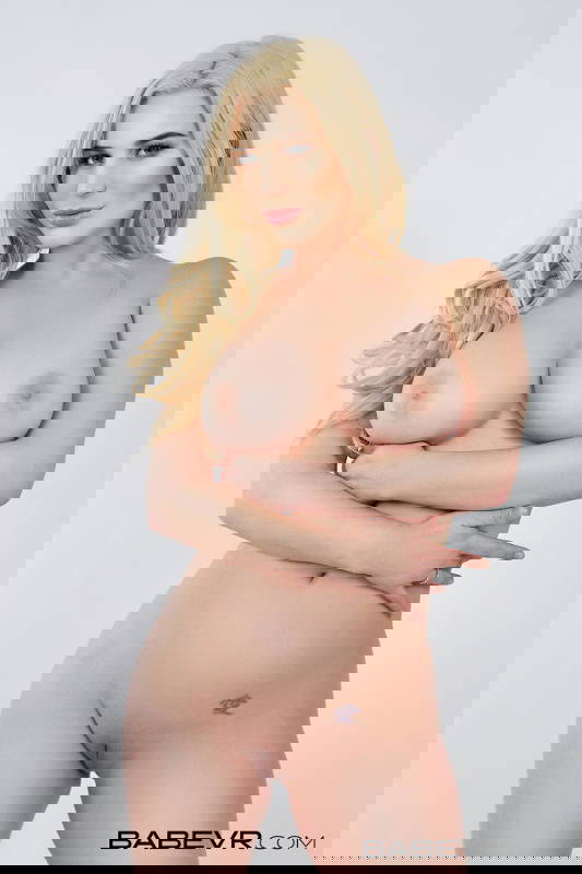 Spencer Scott - VR Porn Model