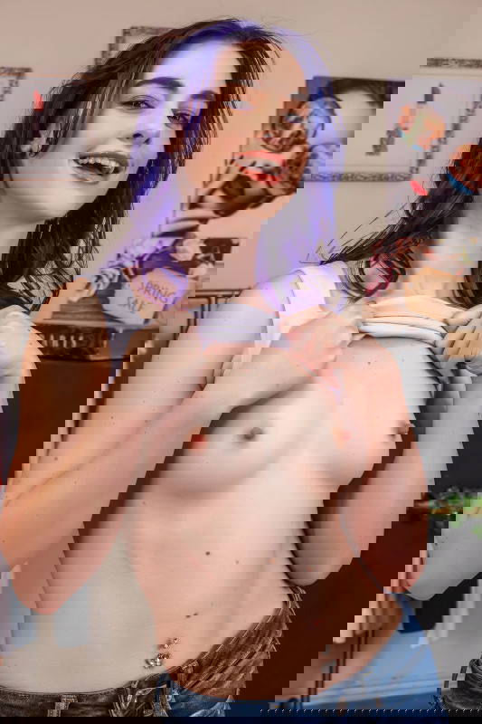 Spirit - VR Porn Model