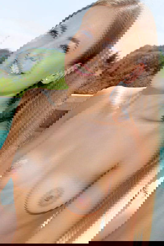 Swabery Baby - VR Porn Model