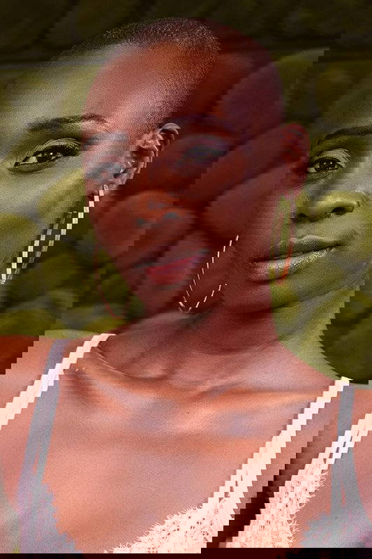 Zaawaadi - VR Porn Model