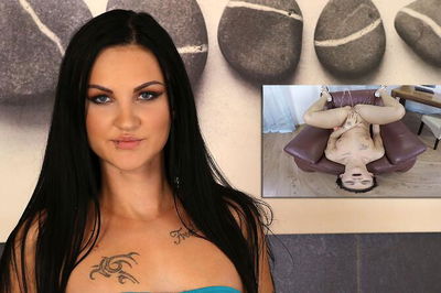 Crazy Isabel Dark - VR Porn Video - Isabel Dark