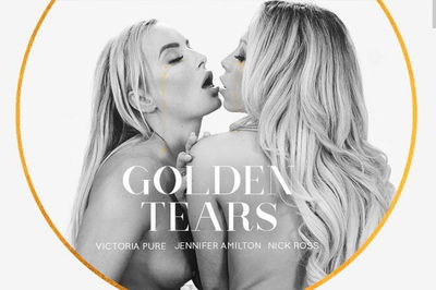 Golden Tears - VR Porn Video - Jennifer Amilton, Victoria Pure, Nick Ross