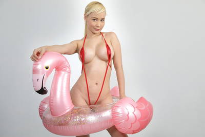 Ready For The Beach - VR Porn Video - Natasha 10