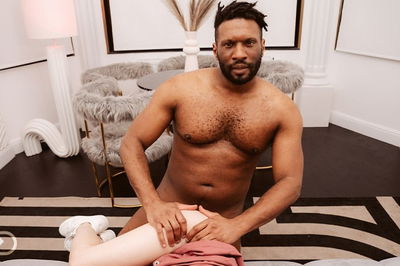 Hot Prof - VR Porn Video - Kiara Love, Yves Morgan