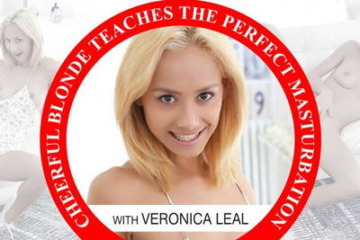 Cheerful Blonde Teaches the Perfect Masturbation - VR Porn Video - Veronica Leal